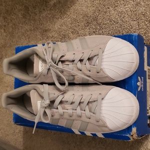 Adidas Superstar grey size 8.5